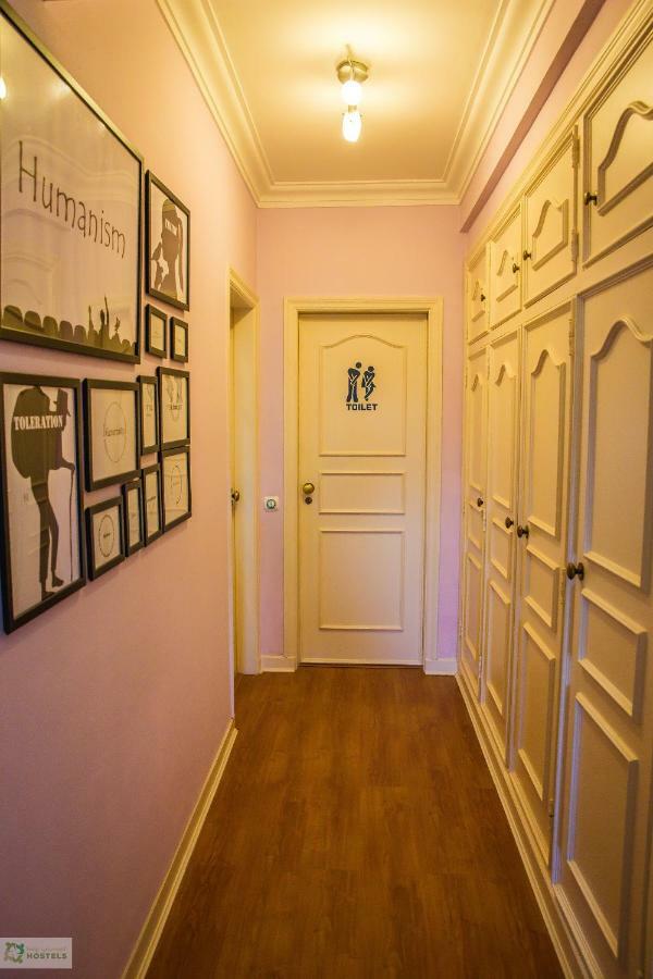 Help Yourself Hostels - Carcavelos Coast Exterior photo